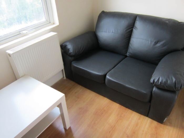 3 Bedroom Terraced House To Rent In Hammersmith Grove, London, W6