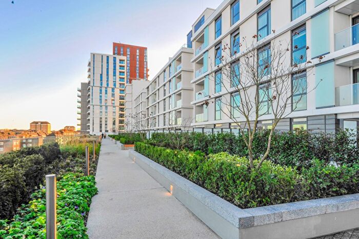 1 Bedroom Flat To Rent In Wandsworth Road, London, SW8