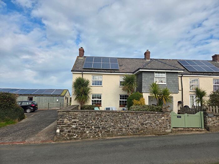 3 Bedroom Semi-Detached House To Rent In Sandymouth, Bude, EX23