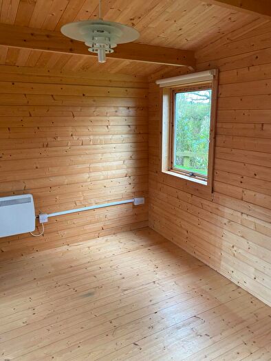 2 Bedroom Cottage To Rent In Great Brickhill, Milton Keynes, MK17