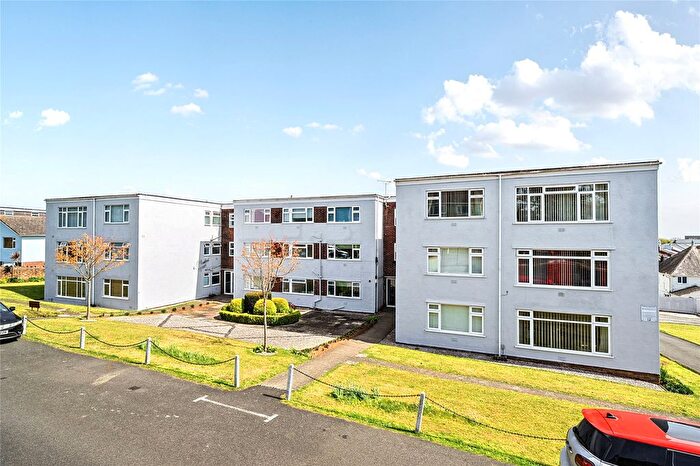 2 Bedroom Flat For Sale In Cleveland Road, Paignton, Devon, TQ4