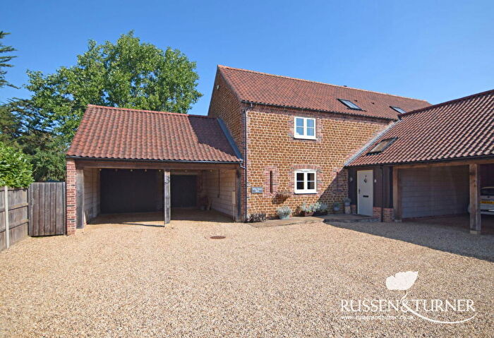 4 Bedroom Link Detached House For Sale In Chapel Road, Pott Row, PE32