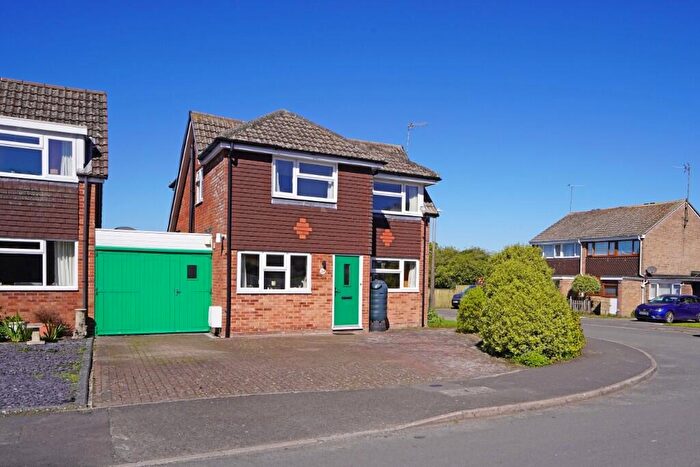 4 Bedroom Detached House For Sale In Barra Close, Highworth, SN6