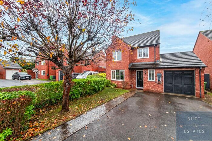 4 Bedroom Detached House For Sale In Edgbaston Mead, Exeter, EX2