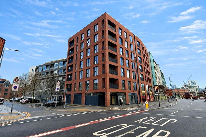 2 Bedroom Flat For Sale In Deluna House, Cornell Street, Manchester, M4