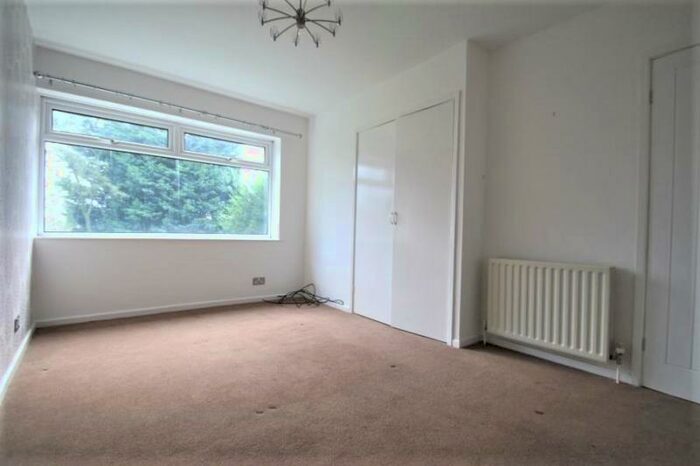 2 Bedroom Apartment To Rent In Alwoodley Court Gardens, Alwoodley, Leeds, LS17