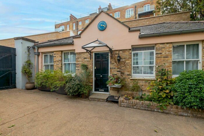 1 Bedroom Property To Rent In Addison Bridge Place, Kensington, W14