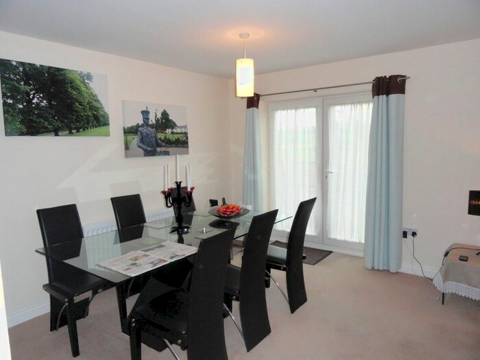 2 Bedroom Flat To Rent In Havelock Gardens, Thurmaston, LE4