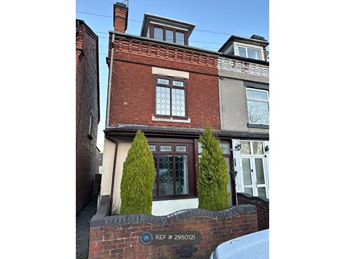4 Bedroom Terraced House To Rent In Archer Road, Redditch, B98