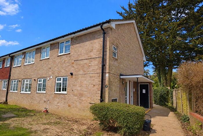 2 Bedroom Maisonette To Rent In Merrion Avenue, Stanmore, HA7