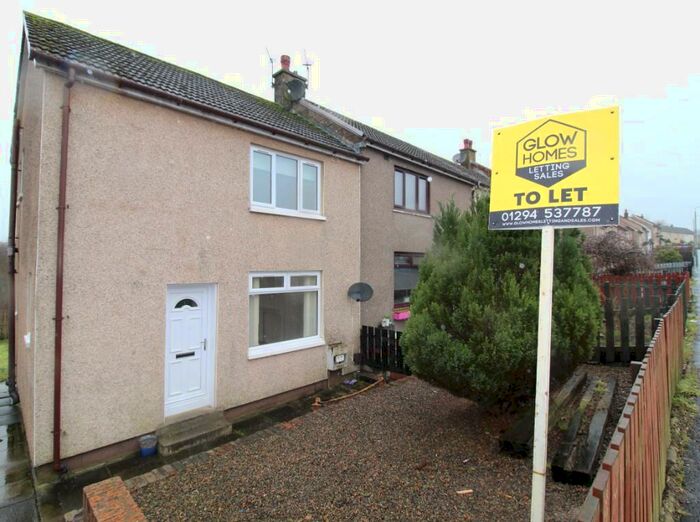 2 Bedroom End Of Terrace House To Rent In Newhouse Drive, Kilbirnie, Ayrshire, KA25