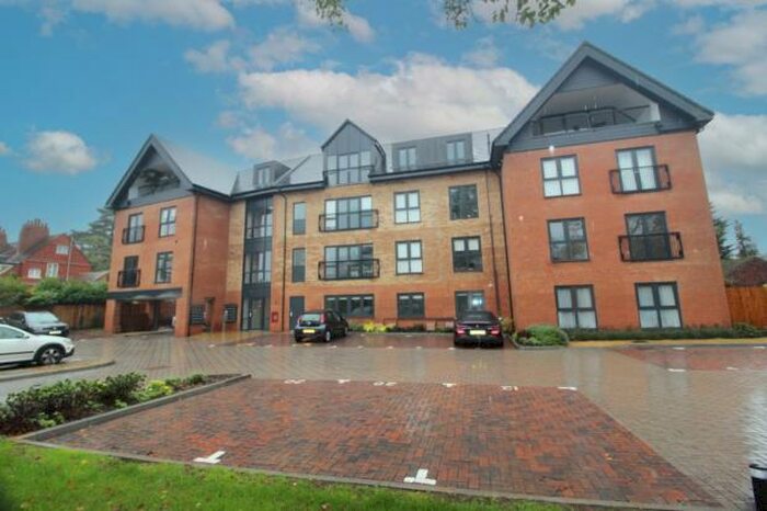 1 Bedroom Flat To Rent In De Havilland House North Rd Stevenage, SG1