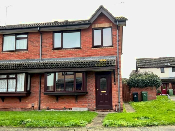 3 Bedroom Semi-Detached House To Rent In Angus Drive, Loughborough, LE11