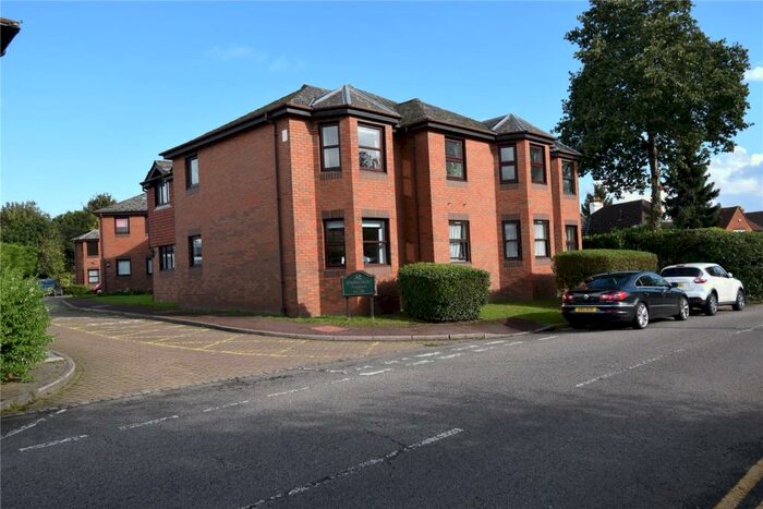 2 Bedroom Apartment To Rent In Parkgate, Windsor Lane, Burnham, Bucks, SL1