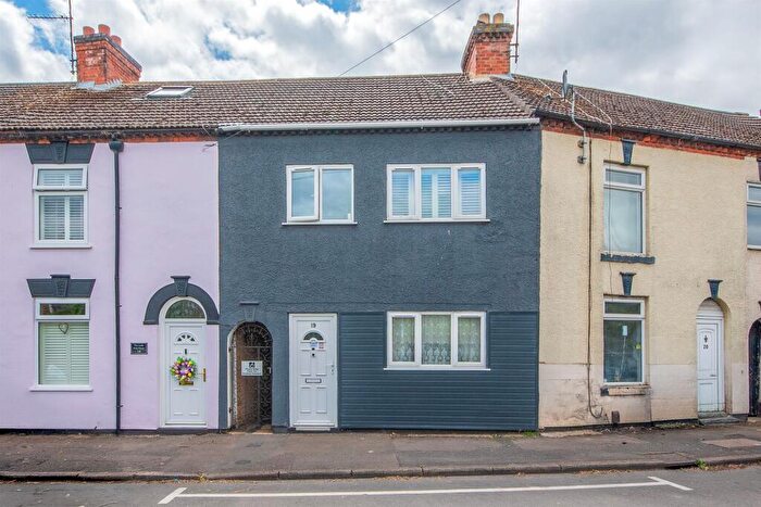 3 Bedroom Terraced House For Sale In Gladstone Street, Desborough, Kettering, NN14