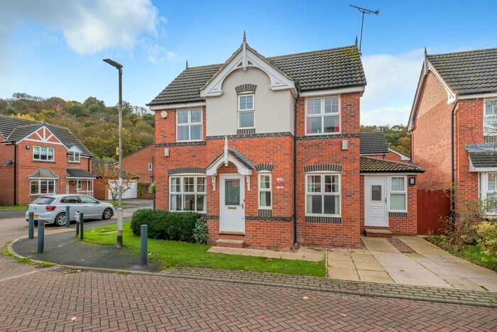 3 Bedroom Detached House To Rent In Walkers Mount, Meanwood, Leeds, LS6