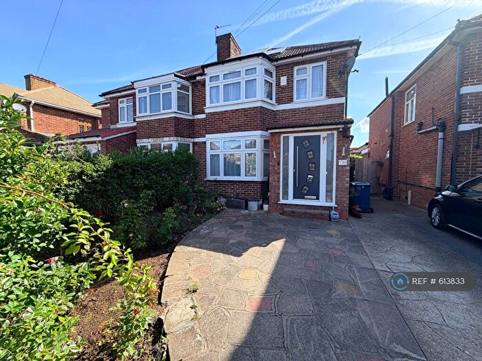 4 Bedroom Semi-Detached House To Rent In Kynance Gardens, Stanmore, HA7
