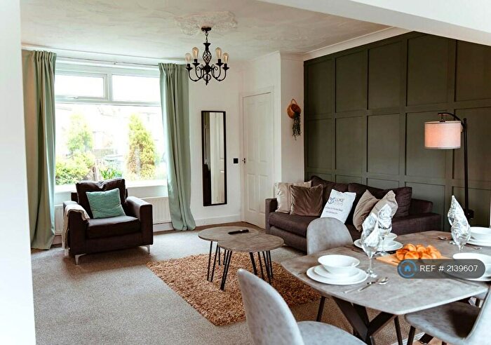 3 Bedroom Semi-Detached House To Rent In Chilside Road, Gateshead, NE10