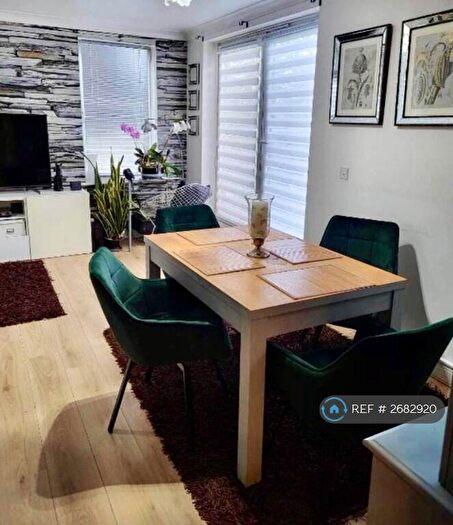 1 Bedroom Flat To Rent In Cleeve Way, Sutton, SM1