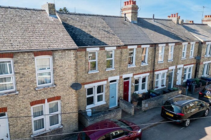 3 Bedroom End Of Terrace House For Sale In Ross Street, Cambridge, CB1