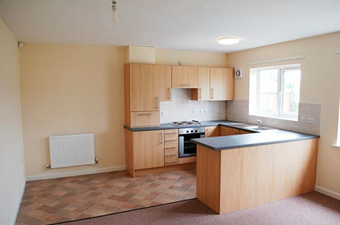 2 Bedroom Apartment To Rent In Queensway, Grimethorpe, S72