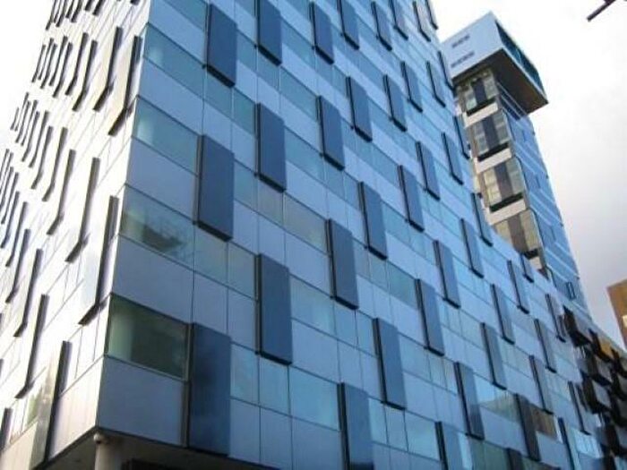 1 Bedroom Apartment To Rent In Rumford Place, Chaple Street, L3