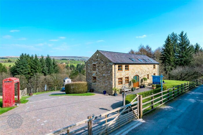 4 Bedroom Detached House For Sale In Entwistle Hall Lane, Turton, Bolton, Lancashire, BL7