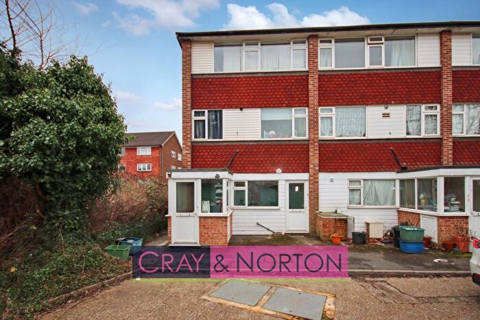 2 Bedroom Maisonette To Rent In Doveton Road, Croydon, CR2