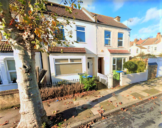 2 Bedroom Terraced House To Rent In Flaxton Road, Plumstead, SE18