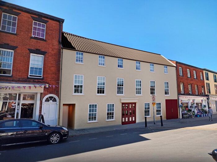 2 Bedroom Apartment To Rent In Chapelgate, Retford, DN22