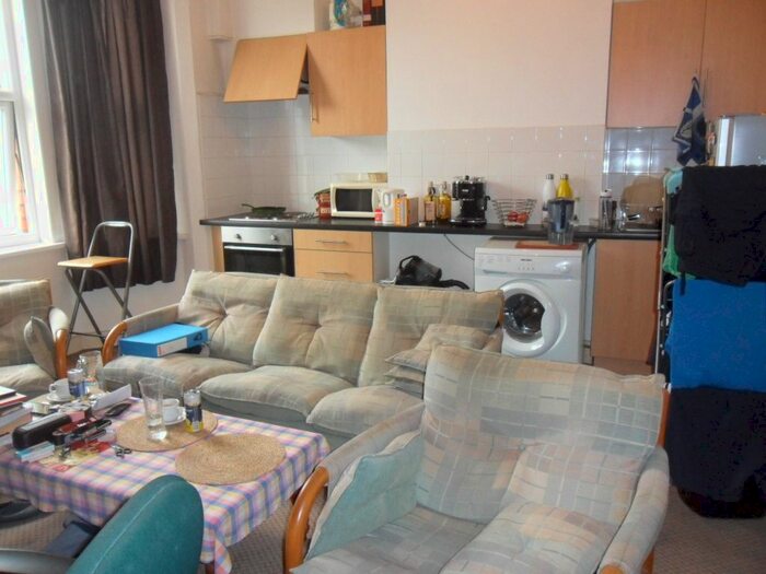 1 Bedroom Flat To Rent In Coundon Road, Stoke, CV1