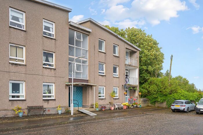 2 Bedroom Flat For Sale In Mossgreen Street, Kelty, KY4