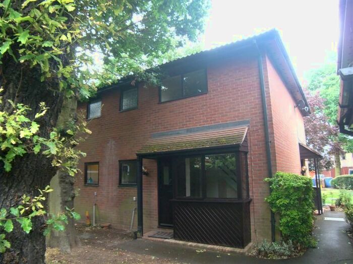 1 Bedroom Maisonette To Rent In Lombards Chase, West Horndon, Brentwood, CM13