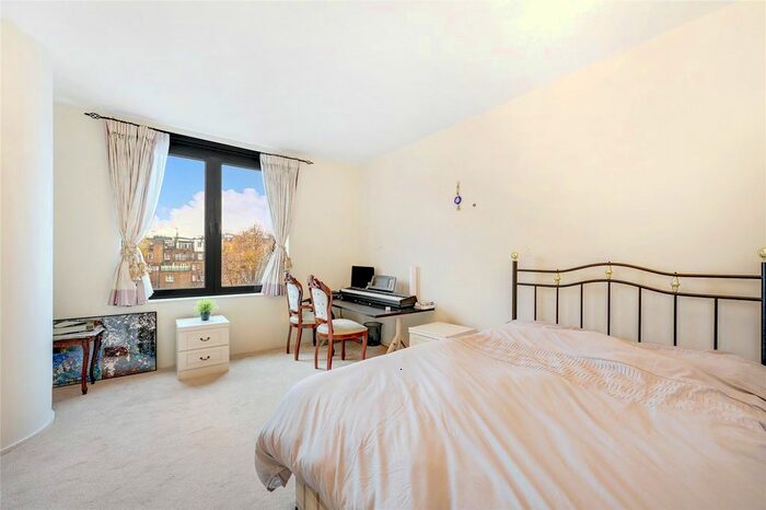 2 Bedroom Flat To Rent In Point West, Cromwell Road, London, SW7