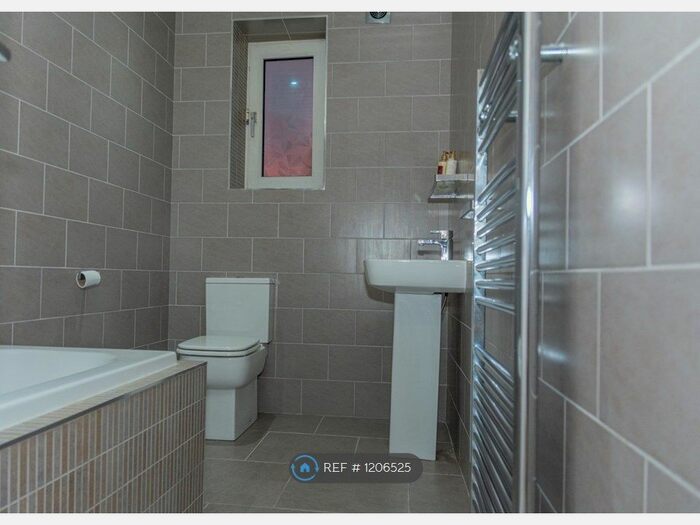 2 Bedroom Terraced House To Rent In Washington Street, Accrington BB5