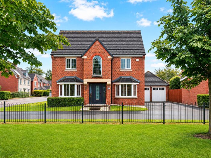 4 Bedroom Detached House For Sale In The Ridings, Grange Park, Northampton, NN4