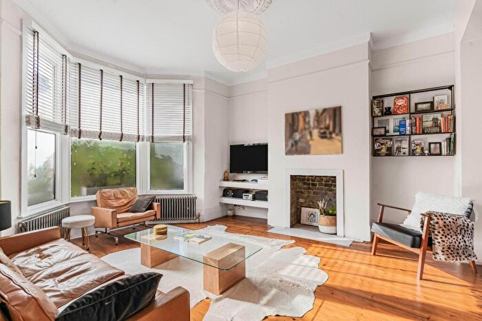 5 Bedroom House For Sale In Aspinall Road, Lewisham, London, SE4