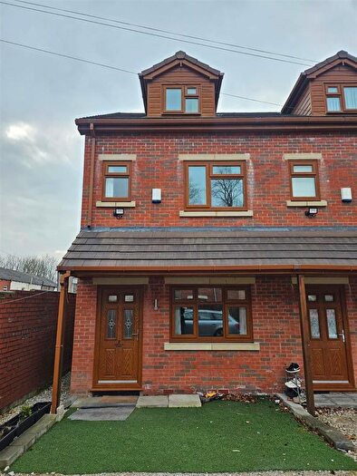 4 Bedroom End Of Terrace House To Rent In Sherwood Street, Bolton, BL1