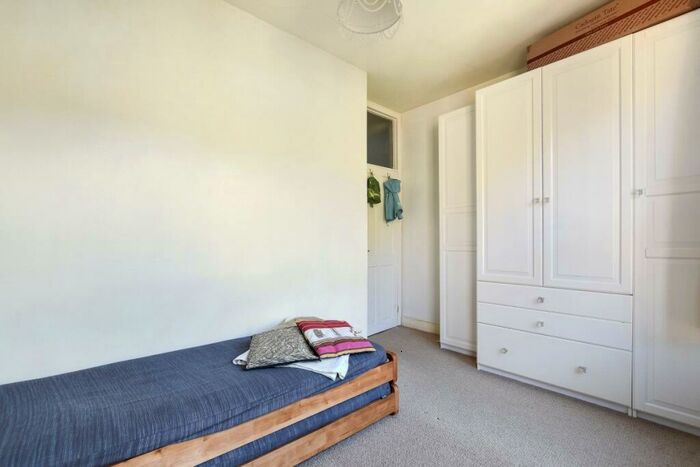 1 Bedroom Flat To Rent In Coniston Road London, N10