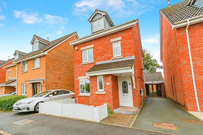 4 Bedroom Detached House For Sale In Station Close, Radcliffe, Manchester, Greater Manchester, M26