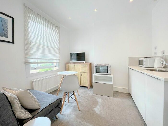 Studio To Rent In Belsize Road, South Hampstead, London, NW6