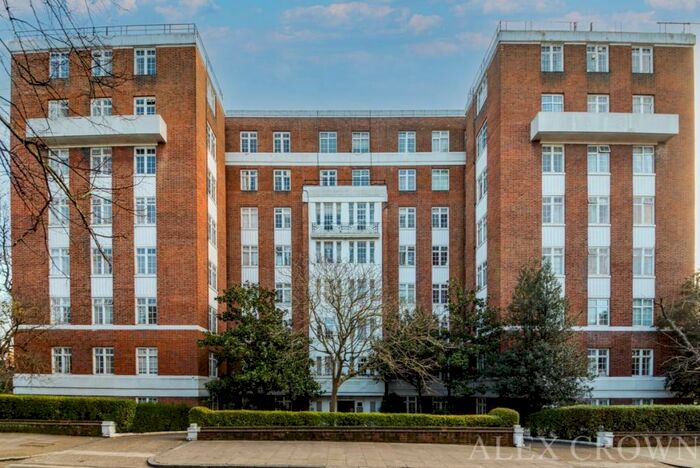 Studio To Rent In Langford Court, Abbey Road, St Johns Wood, NW8