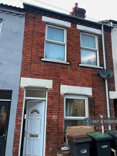 2 Bedroom Terraced House To Rent In Hartley Road, Luton, LU2