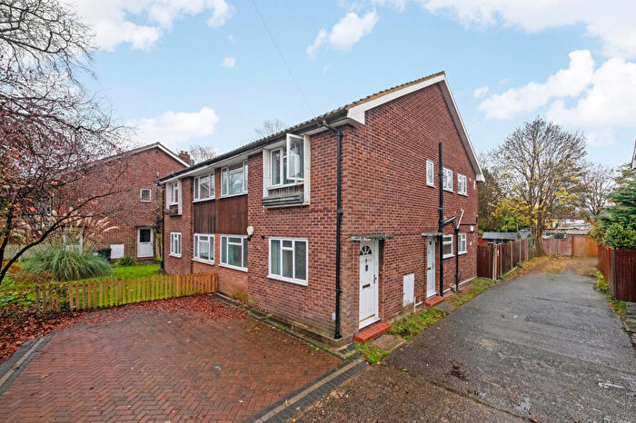 2 Bedroom Maisonette To Rent In Southborough Lane, Bromley, BR2