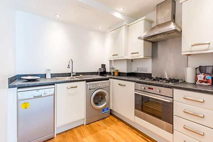 1 Bedroom Flat For Sale In Taylor House, , Westferry, London, E14
