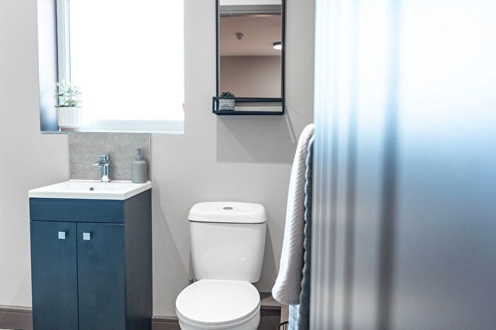 1 Bedroom Studio To Rent In Room, Salisbury Street, DE23