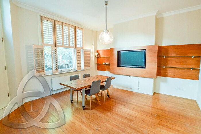 4 Bedroom Apartment To Rent In Boundary Road, NW8