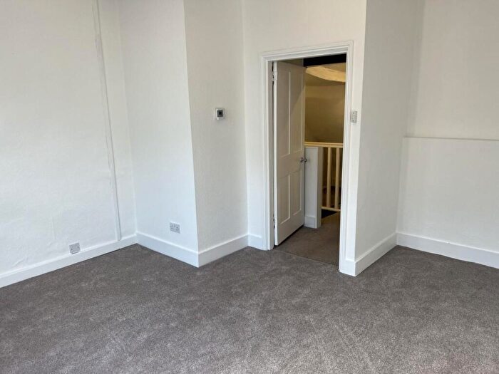 4 Bedroom Maisonette To Rent In Fore Street, Hertford, Herts, SG14