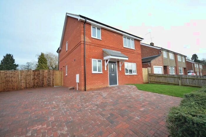 3 Bedroom Detached House To Rent In Jenkinson Road, Towcester, NN12
