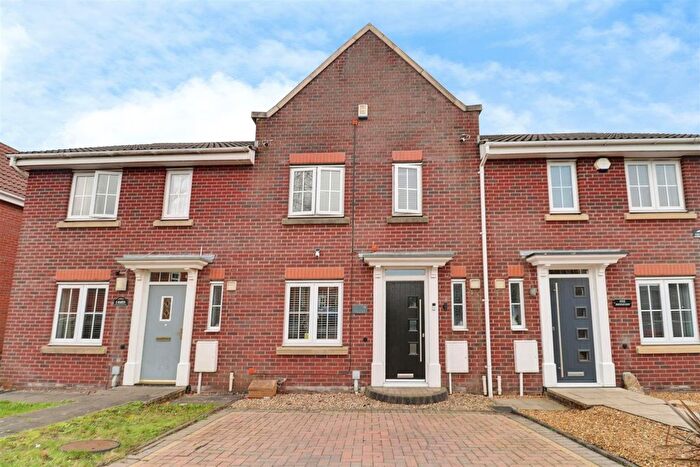 3 Bedroom Terraced House For Sale In Brook Meadow, Stoke-On-Trent, ST6